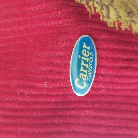 Corduroy 1970s Vintage Hat for Men with Vintage Pins - Picture 6 of 16